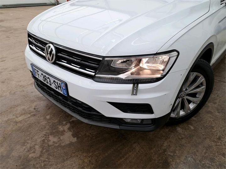 Photo 6 VIN: WVGZZZ5NZKW889747 - VOLKSWAGEN TIGUAN 