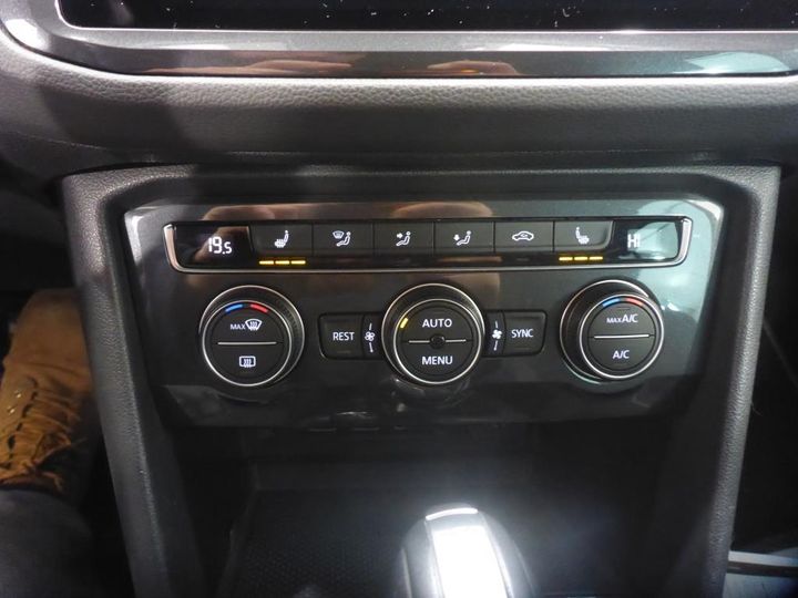 Photo 21 VIN: WVGZZZ5NZKW896018 - VW TIGUAN 