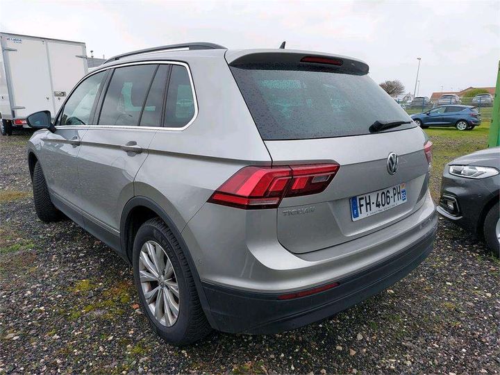 Photo 2 VIN: WVGZZZ5NZKW897758 - VOLKSWAGEN TIGUAN 