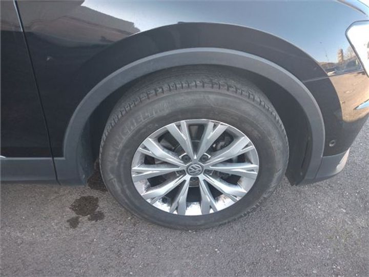 Photo 23 VIN: WVGZZZ5NZKW898906 - VOLKSWAGEN TIGUAN 