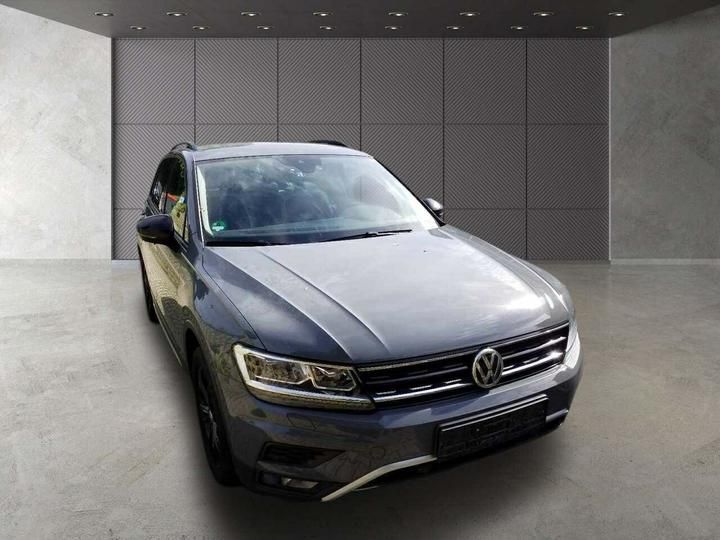 Photo 2 VIN: WVGZZZ5NZKW906835 - VOLKSWAGEN TIGUAN SUV 