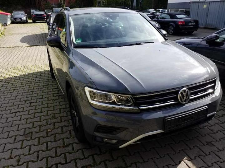 Photo 23 VIN: WVGZZZ5NZKW906835 - VOLKSWAGEN TIGUAN SUV 