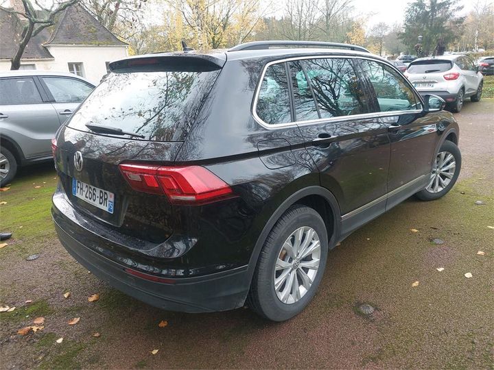 Photo 4 VIN: WVGZZZ5NZKW912916 - VOLKSWAGEN TIGUAN 