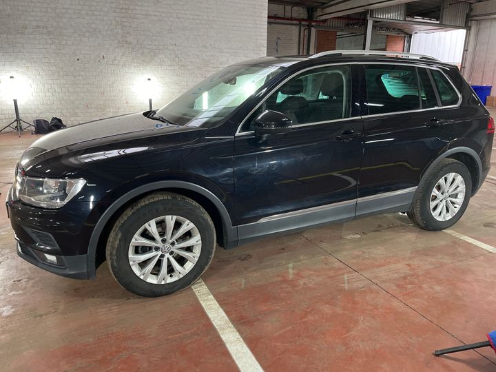 Photo 2 VIN: WVGZZZ5NZKW971147 - VW TIGUAN '16 