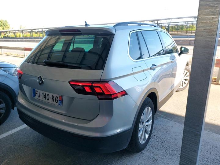 Photo 4 VIN: WVGZZZ5NZKW971252 - VOLKSWAGEN TIGUAN 