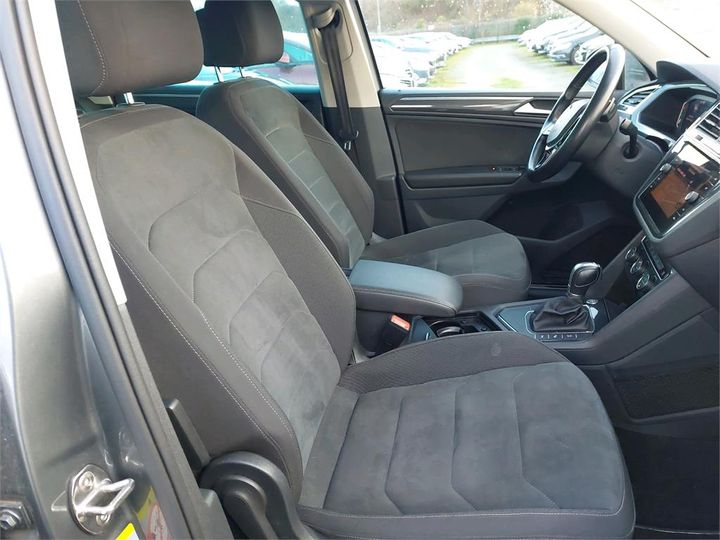 Photo 6 VIN: WVGZZZ5NZKW972695 - VOLKSWAGEN TIGUAN 