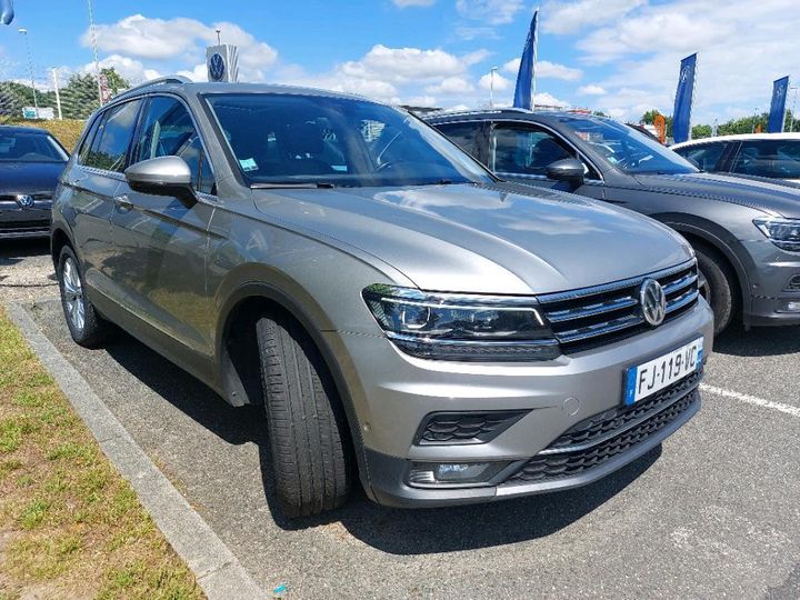 Photo 2 VIN: WVGZZZ5NZKW973630 - VOLKSWAGEN TIGUAN 