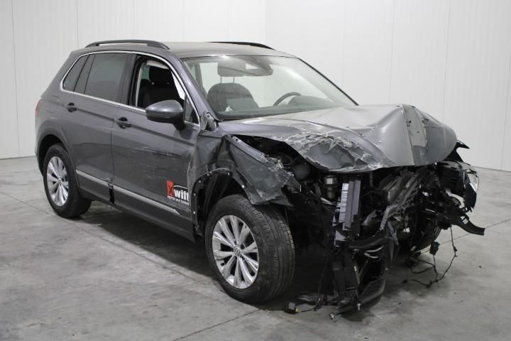 Photo 2 VIN: WVGZZZ5NZKW974587 - VOLKSWAGEN TIGUAN SUV 