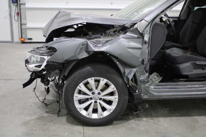 Photo 8 VIN: WVGZZZ5NZKW974587 - VOLKSWAGEN TIGUAN SUV 