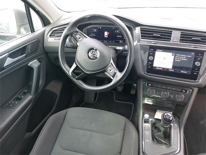 Photo 5 VIN: WVGZZZ5NZKW974627 - VOLKSWAGEN TIGUAN 