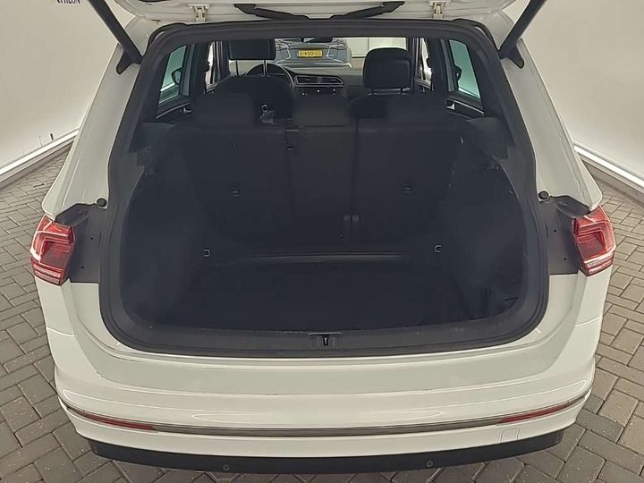Photo 4 VIN: WVGZZZ5NZKW979633 - VW TIGUAN 