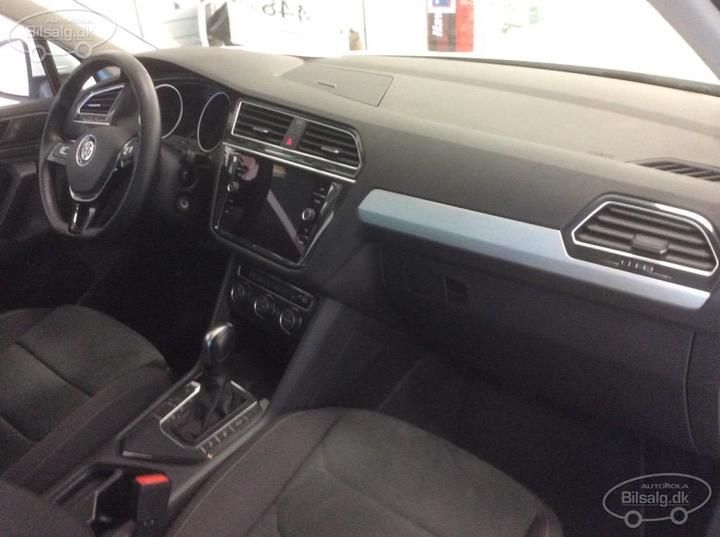 Photo 3 VIN: WVGZZZ5NZLW300110 - VOLKSWAGEN TIGUAN SUV 