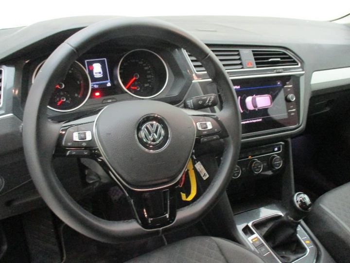 Photo 29 VIN: WVGZZZ5NZLW300515 - VOLKSWAGEN TIGUAN 