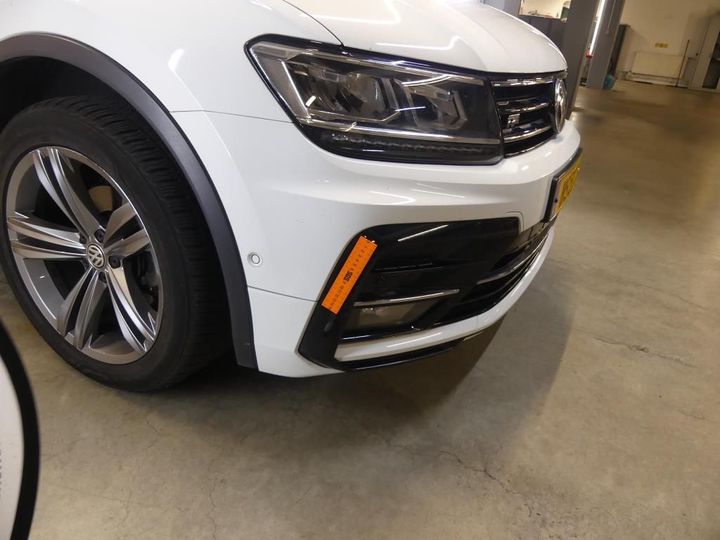 Photo 27 VIN: WVGZZZ5NZLW300874 - VOLKSWAGEN TIGUAN 