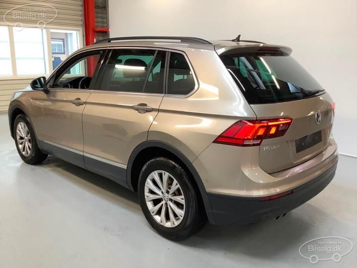 Photo 5 VIN: WVGZZZ5NZLW305086 - VOLKSWAGEN TIGUAN ESTATE 