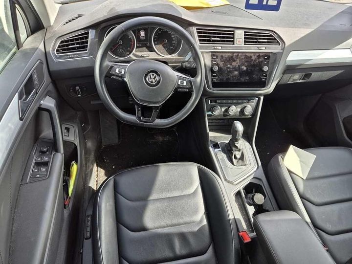 Photo 15 VIN: WVGZZZ5NZLW305587 - VW TIGUAN 