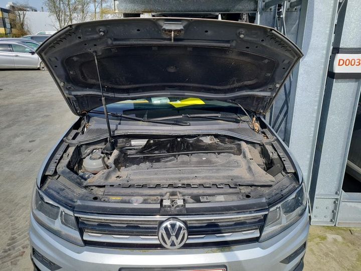 Photo 22 VIN: WVGZZZ5NZLW305587 - VW TIGUAN 