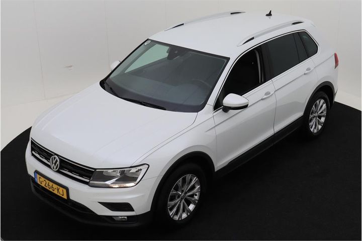 Photo 1 VIN: WVGZZZ5NZLW307161 - VOLKSWAGEN TIGUAN 