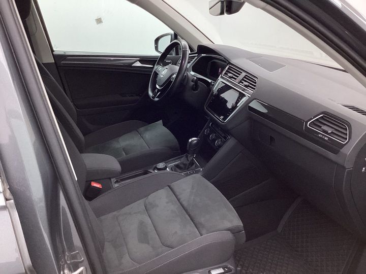 Photo 6 VIN: WVGZZZ5NZLW318401 - VOLKSWAGEN TIGUAN 2.0 TDI SCR 