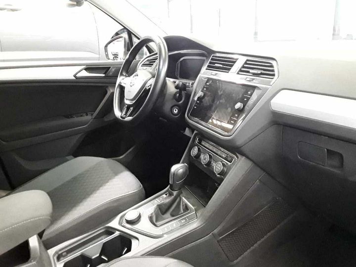 Photo 16 VIN: WVGZZZ5NZLW318486 - VOLKSWAGEN TIGUAN 2.0 TDI SCR 