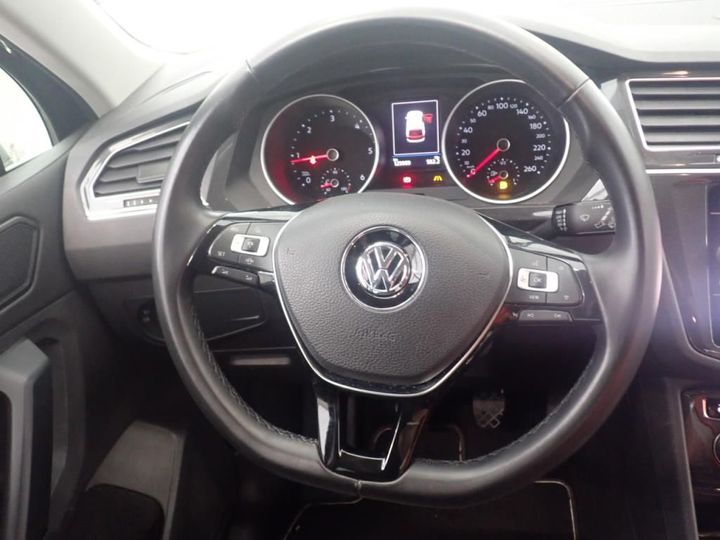 Photo 20 VIN: WVGZZZ5NZLW320067 - VOLKSWAGEN TIGUAN 