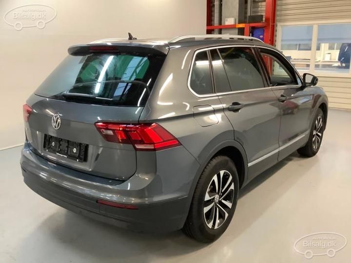 Photo 5 VIN: WVGZZZ5NZLW320925 - VOLKSWAGEN TIGUAN ESTATE 