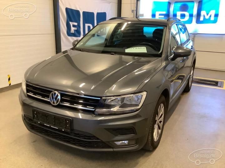 Photo 1 VIN: WVGZZZ5NZLW327365 - VOLKSWAGEN TIGUAN ESTATE 