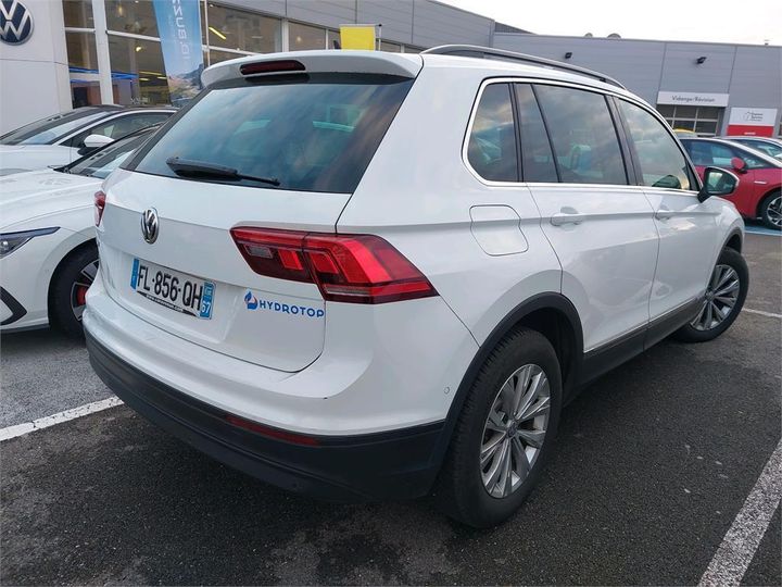 Photo 16 VIN: WVGZZZ5NZLW329425 - VOLKSWAGEN TIGUAN 