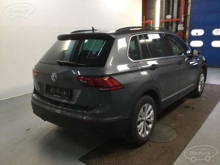 Photo 19 VIN: WVGZZZ5NZLW330858 - VOLKSWAGEN TIGUAN ESTATE 