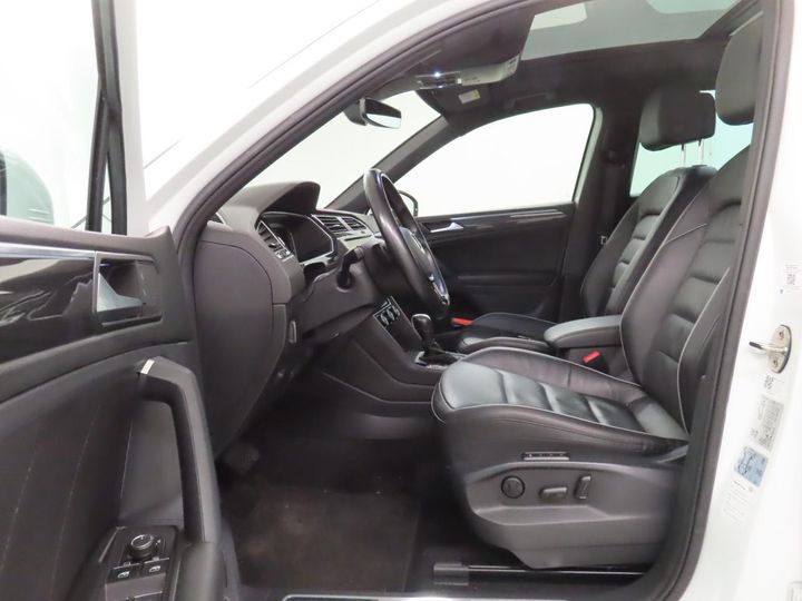 Photo 4 VIN: WVGZZZ5NZLW337693 - VW TIGUAN 