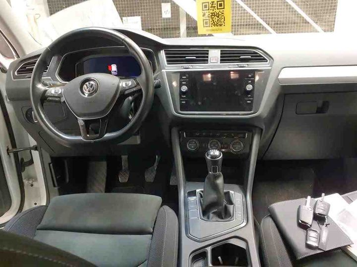 Photo 17 VIN: WVGZZZ5NZLW337891 - VW TIGUAN 