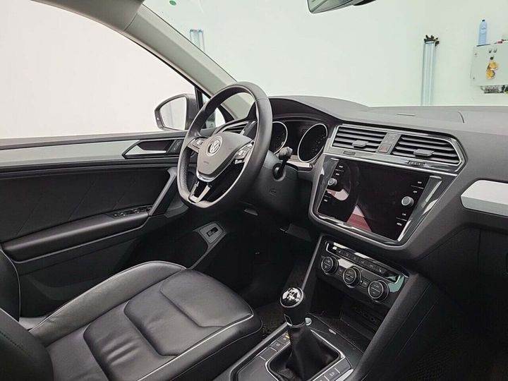 Photo 2 VIN: WVGZZZ5NZLW338933 - VW TIGUAN 