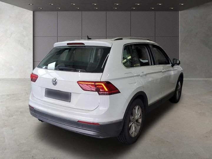 Photo 3 VIN: WVGZZZ5NZLW341951 - VOLKSWAGEN TIGUAN SUV 