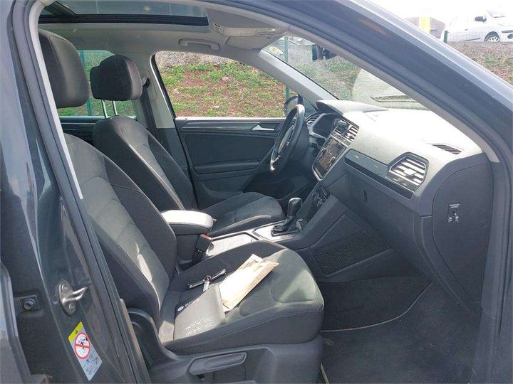 Photo 9 VIN: WVGZZZ5NZLW346487 - VOLKSWAGEN TIGUAN 