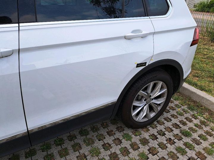 Photo 8 VIN: WVGZZZ5NZLW349182 - VW TIGUAN 