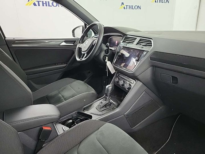 Photo 5 VIN: WVGZZZ5NZLW352022 - VW TIGUAN 