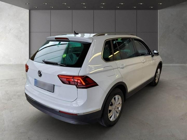 Photo 2 VIN: WVGZZZ5NZLW354387 - VW TIGUAN 