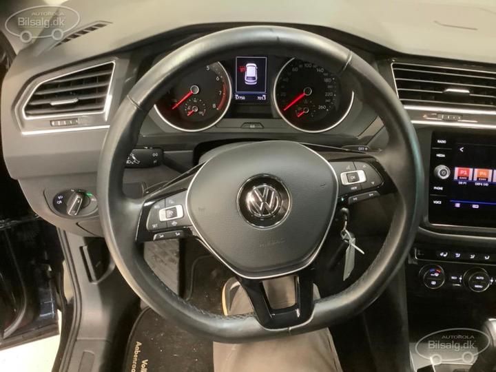 Photo 4 VIN: WVGZZZ5NZLW358940 - VOLKSWAGEN TIGUAN ESTATE 