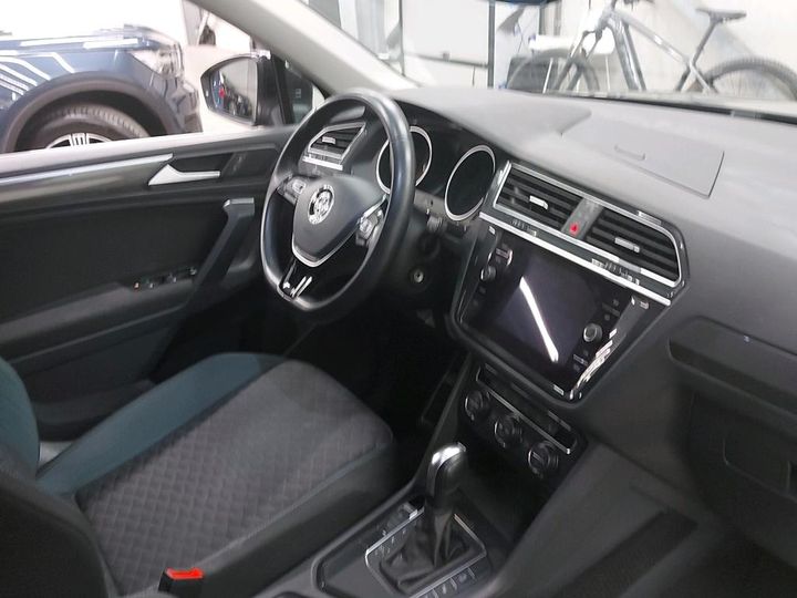 Photo 2 VIN: WVGZZZ5NZLW359379 - VW TIGUAN 