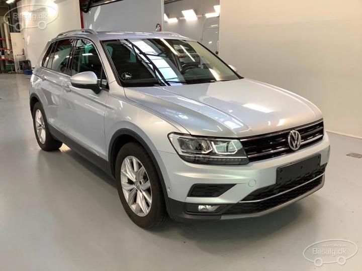 Photo 3 VIN: WVGZZZ5NZLW366404 - VOLKSWAGEN TIGUAN ESTATE 