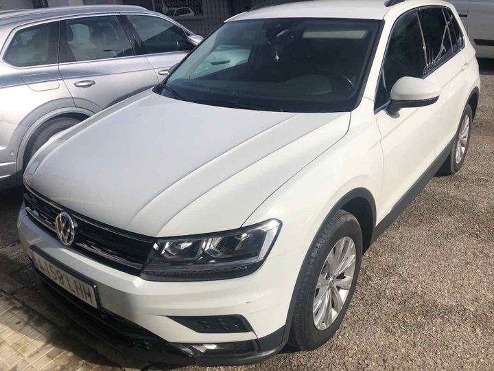 Photo 1 VIN: WVGZZZ5NZLW367324 - VOLKSWAGEN TIGUAN 