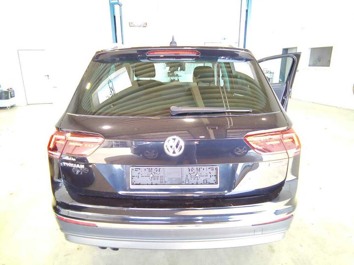 Photo 24 VIN: WVGZZZ5NZLW386557 - VW TIGUAN 2.0 TDI SCR 