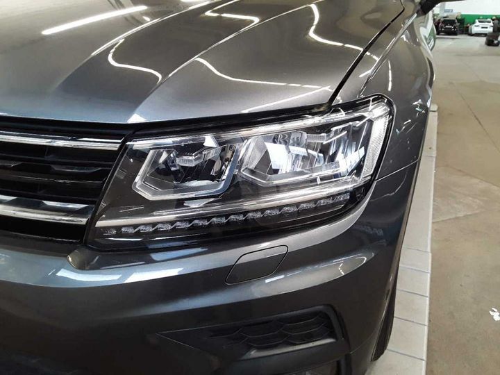 Photo 19 VIN: WVGZZZ5NZLW392870 - VW TIGUAN 2.0 TDI SCR 