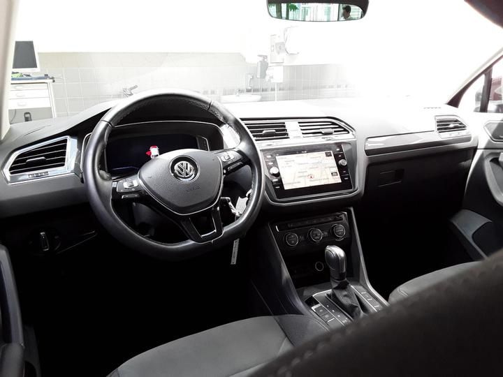 Photo 13 VIN: WVGZZZ5NZLW404078 - VOLKSWAGEN TIGUAN SUV 