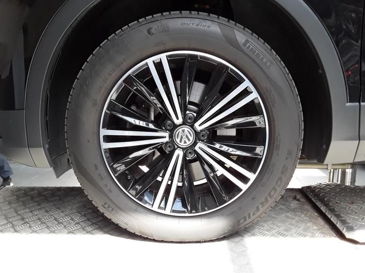 Photo 19 VIN: WVGZZZ5NZLW404078 - VOLKSWAGEN TIGUAN SUV 