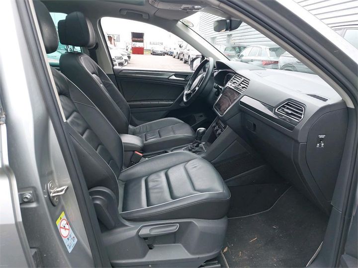 Photo 3 VIN: WVGZZZ5NZLW807940 - VOLKSWAGEN TIGUAN 