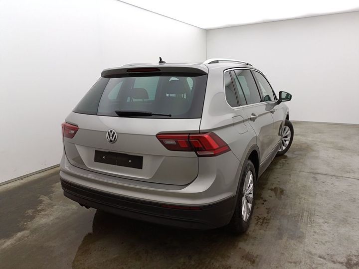 Photo 1 VIN: WVGZZZ5NZLW810175 - VW TIGUAN '16 