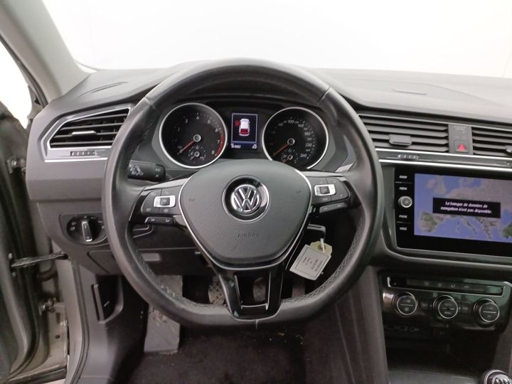 Photo 21 VIN: WVGZZZ5NZLW810175 - VW TIGUAN '16 