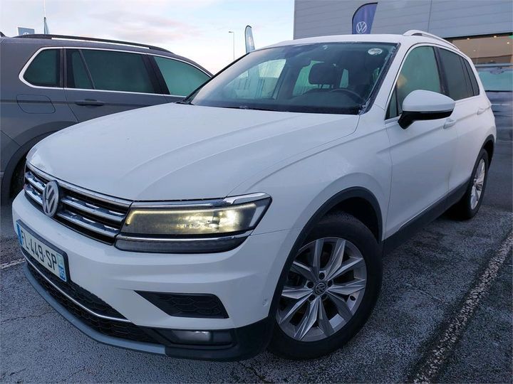 Photo 1 VIN: WVGZZZ5NZLW811565 - VOLKSWAGEN TIGUAN 