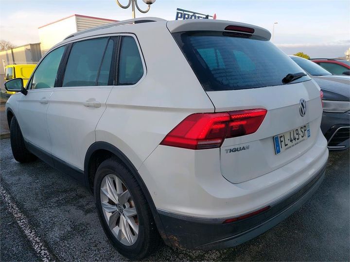 Photo 10 VIN: WVGZZZ5NZLW811565 - VOLKSWAGEN TIGUAN 